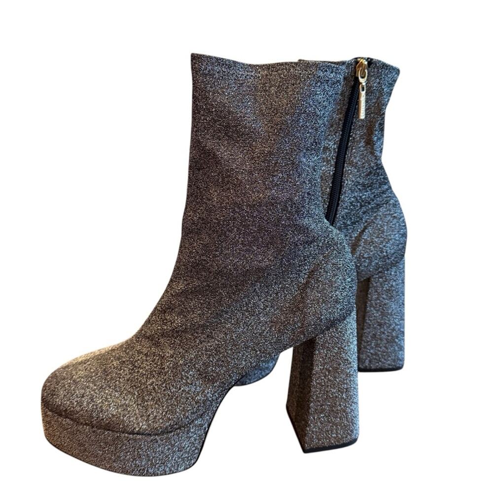 Larroudé Dolly Stretch Platform Sock Boots Silver Lurex  Size 11 NWOB